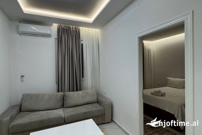 Shtepi me qera 1+1 ne Tirane - 40,000 Leke
