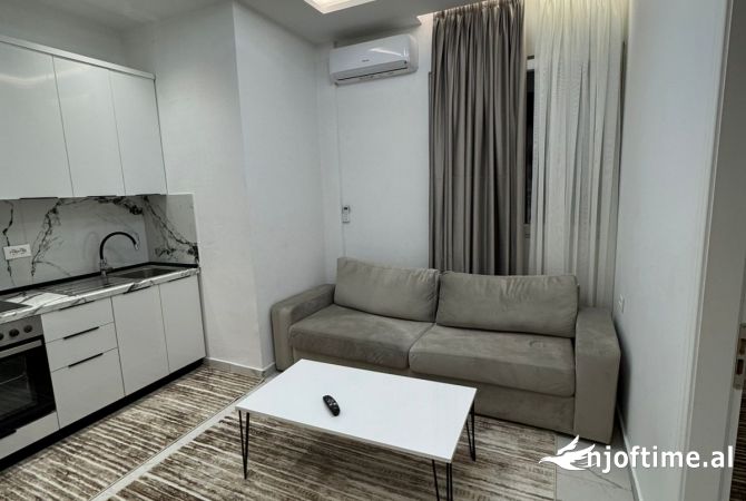 Shtepi me qera 1+1 ne Tirane - 40,000 Leke