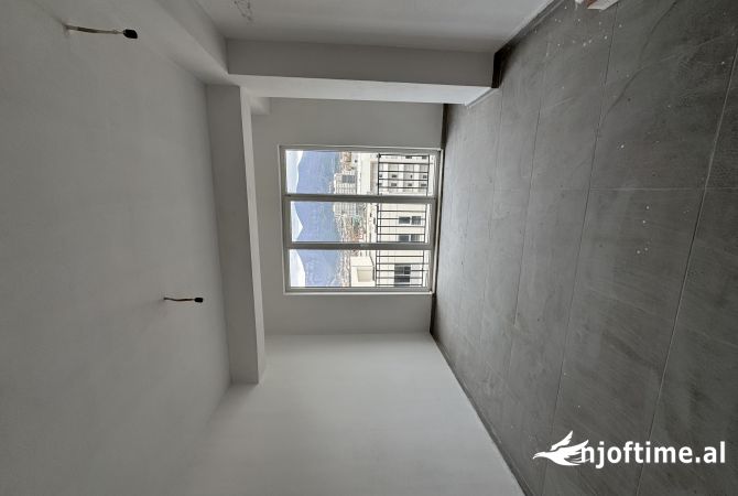 Shtepi me qera 2+1 ne Tirane - 40,000 Leke