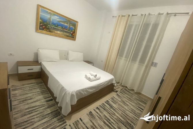 Shtepi me qera Apartament ne Tirane, 1+1, Mobilimi E mobiluar, Pagesa 500  Euro.