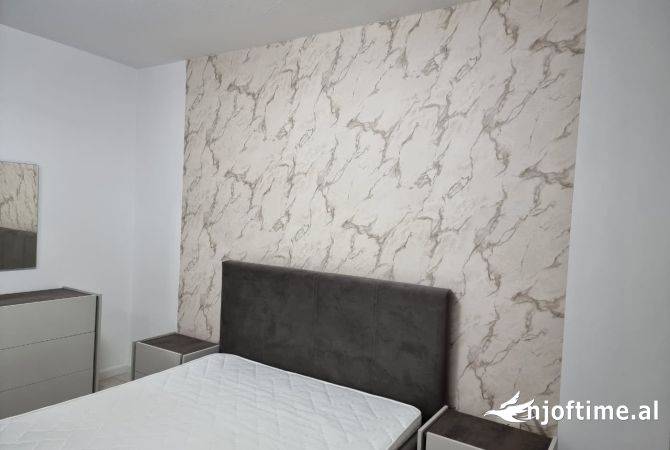 Shtepi me qera Apartament ne Tirane, 1+1, Mobilimi E mobiluar, Pagesa 68,000  Leke.