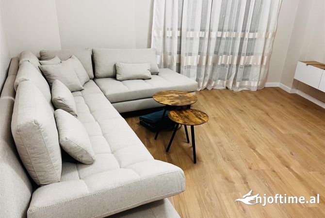Shtepi me qera 2+1 ne Tirane - 50,000 Leke