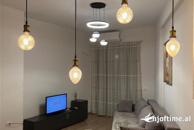 Shtepi me qera 1+1 ne Tirane - 500 Euro