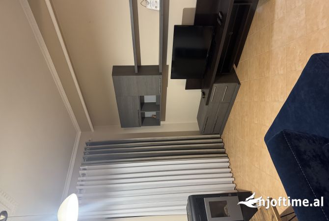 Shtepi me qera 3+1 ne Tirane - 55,000 Leke