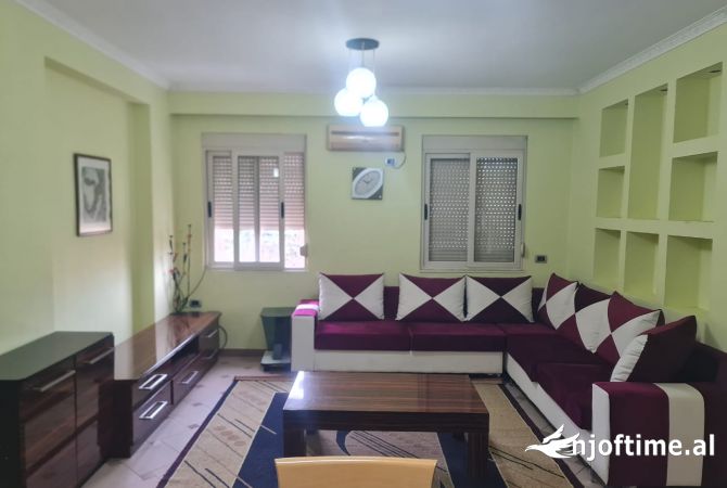 Shtepi me qera 2+1 ne Tirane - 55,000 Leke
