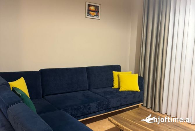 Shtepi me qera 3+1 ne Tirane - 55,000 Leke