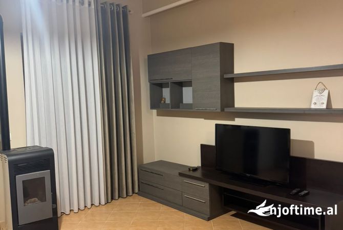 Shtepi me qera 3+1 ne Tirane - 55,000 Leke