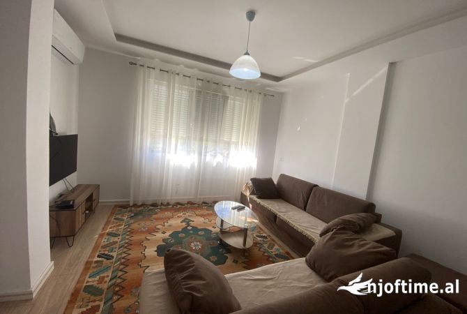 Shtepi ne shitje 1+1 ne Tirane - 135,000 Euro