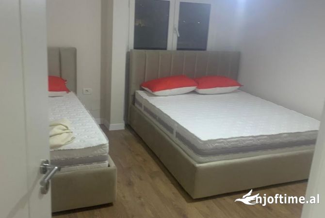 Shtepi me qera 1+1 ne Tirane - 40,000 Leke