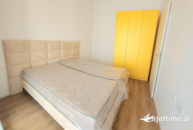 Shtepi me qera 1+1 ne Tirane - 40,000 Leke