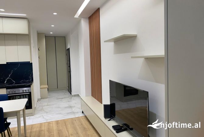 Shtepi me qera Apartament ne Tirane, 1+1, Mobilimi E mobiluar, Pagesa 500  Euro.