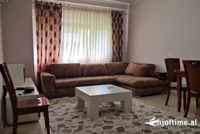 Shtepi me qera 1+1 ne Tirane - 38,000 Leke