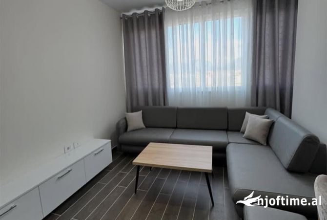 Shtepi me qera 2+1 ne Tirane - 500 Euro