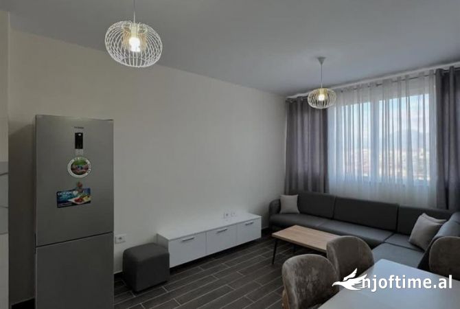 Shtepi me qera 2+1 ne Tirane - 500 Euro