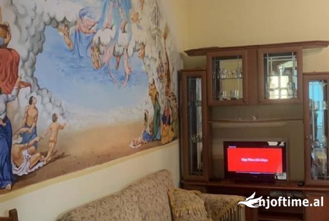 Shtepi me qera Apartament ne Tirane, 2+1, Mobilimi E mobiluar, Pagesa 60,000  Leke.