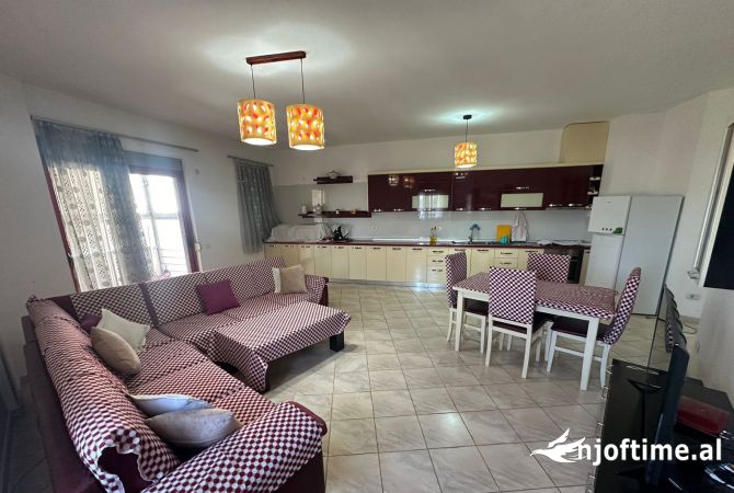 Shtepi me qera 2+1 ne Tirane - 500 Euro