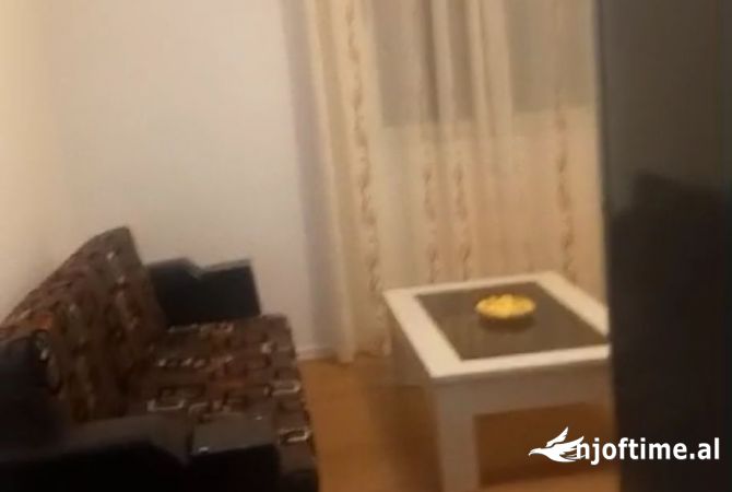 Shtepi me qera 1+1 ne Tirane - 40,000 Leke