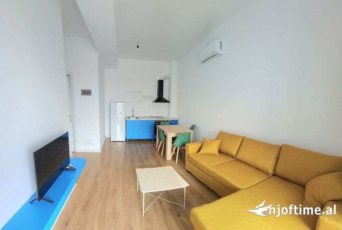 Shtepi me qera 1+1 ne Tirane - 40,000 Leke