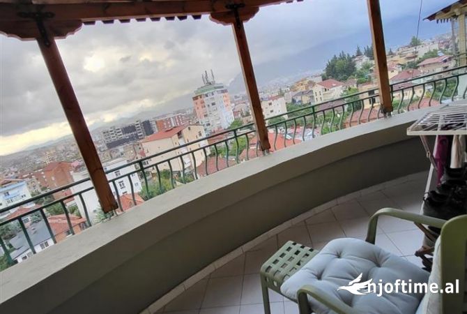 Shtepi me qera Apartament ne Tirane, 1+1, Mobilimi E mobiluar, Pagesa 50,000  Leke.