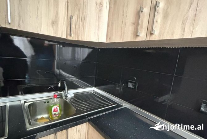 Shtepi me qera 1+1 ne Tirane - 600 Euro