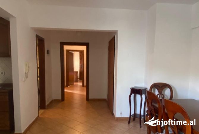Casa in affitto 2+1 a Tirana - 35,000 Leke
