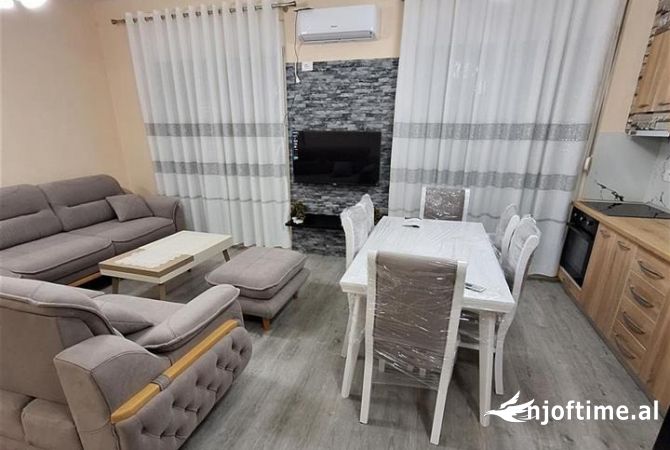 Shtepi me qera 2+1 ne Tirane - 500 Euro