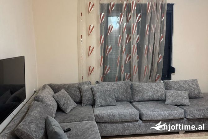Shtepi me qera 1+1 ne Tirane - 30,000 Leke