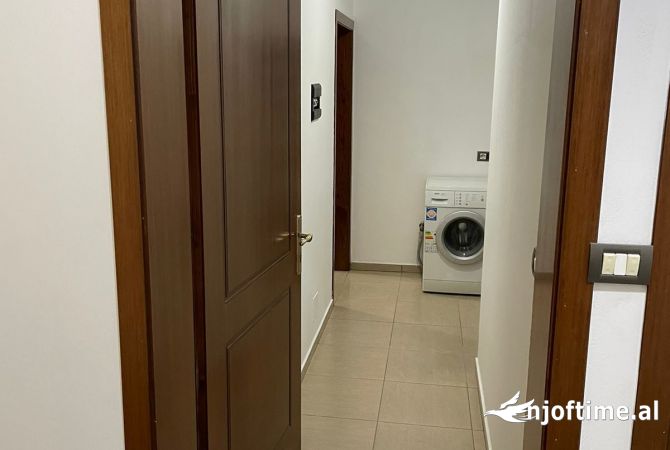Shtepi me qera 1+1 ne Tirane - 30,000 Leke