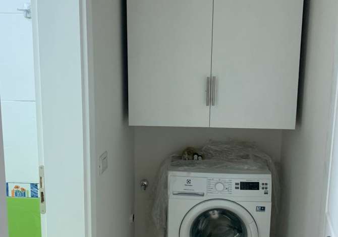 Shtepi me qera  ne Tirane, 1+1, Mobilimi E mobiluar, Pagesa 350  Euro.