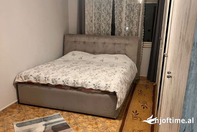 Shtepi me qera 2+1 ne Tirane - 550 Euro