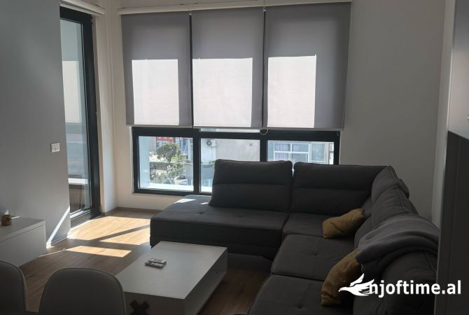Shtepi me qera 1+1 ne Tirane - 700 Euro