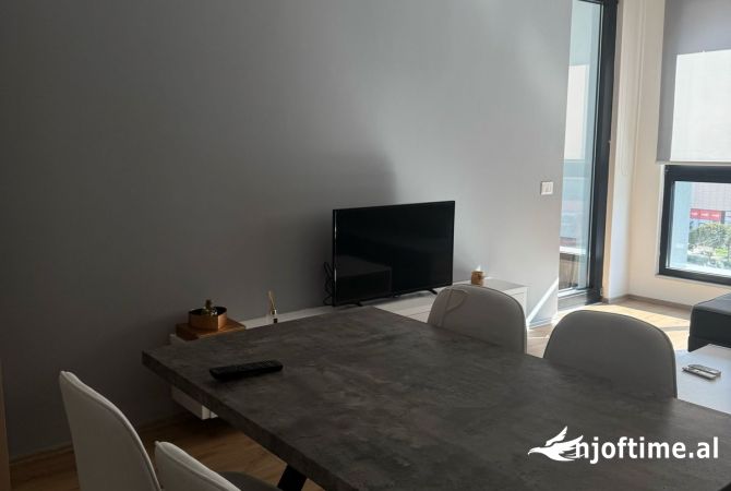 Shtepi me qera 1+1 ne Tirane - 700 Euro