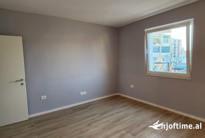Shtepi me qera 2+1 ne Tirane - 500 Euro