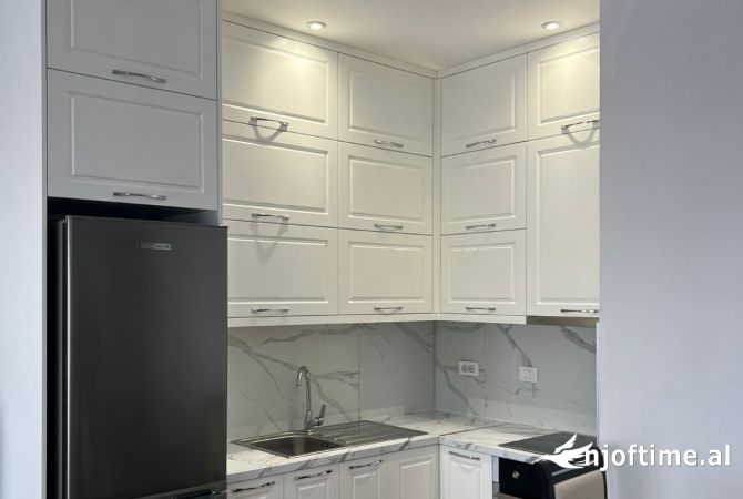 Shtepi me qera 1+1 ne Tirane - 400 Euro