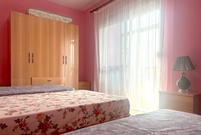 Shtepi me qera Apartament ne Tirane, 2+1, Mobilimi E mobiluar, Pagesa 390  Euro.