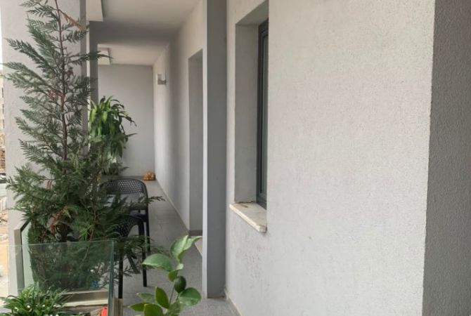 Shtepi me qera Apartament ne Tirane, 1+1, Mobilimi E mobiluar, Pagesa 400  Euro.