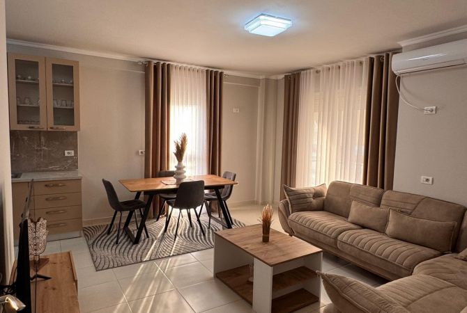 Shtepi me qera 2+1 ne Tirane - 750 Euro