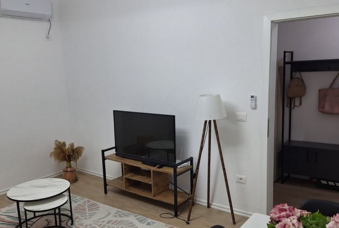 Shtepi me qera 1+1 ne Tirane - 600 Euro