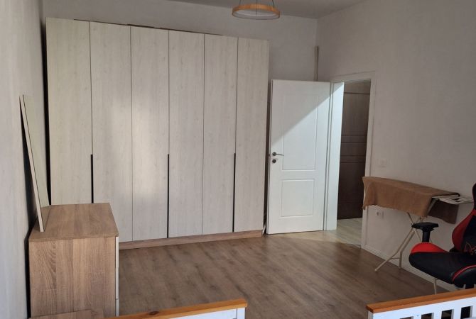 Shtepi me qera Apartament ne Tirane, 1+1, Mobilimi E mobiluar, Pagesa 600  Euro.
