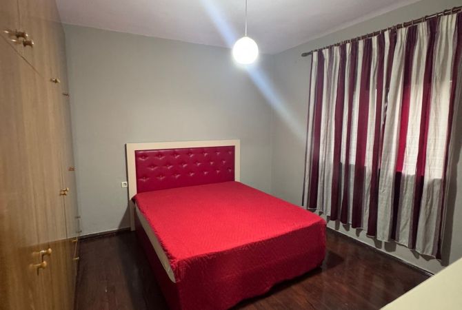 Shtepi me qera 2+1 ne Tirane - 55,000 Leke