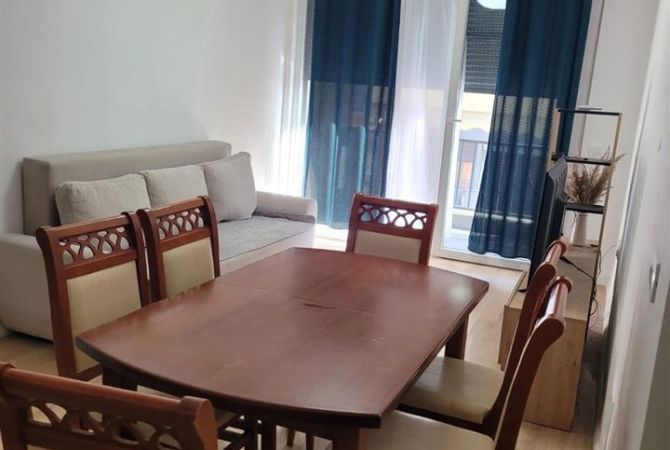 Shtepi me qera 1+1 ne Tirane - 400 Euro