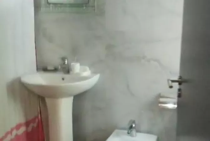 Shtepi me qera 2+1 ne Tirane - 45,000 Leke