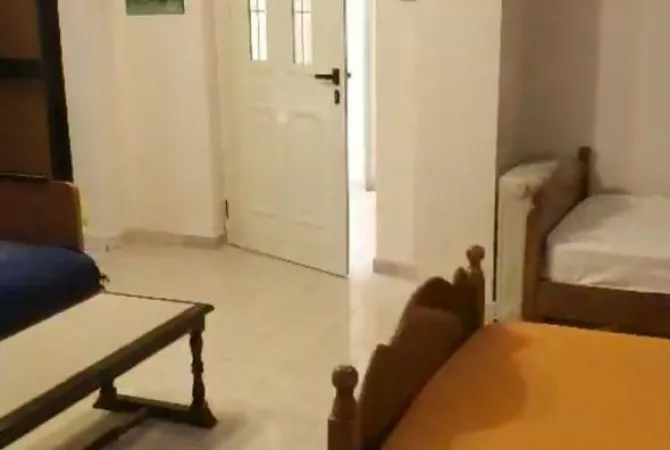 Shtepi me qera 2+1 ne Tirane - 45,000 Leke