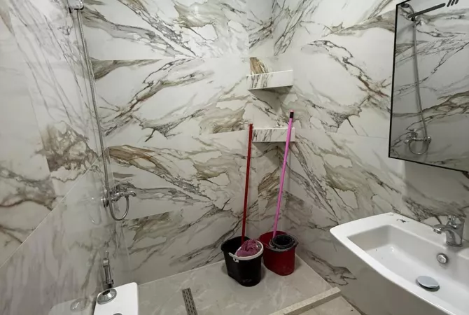 Shtepi me qera Apartament ne Tirane, 1+1, Mobilimi E mobiluar, Pagesa 500  Euro.