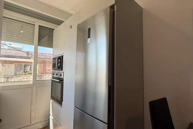 Shtepi me qera 1+1 ne Tirane - 70,000 Leke