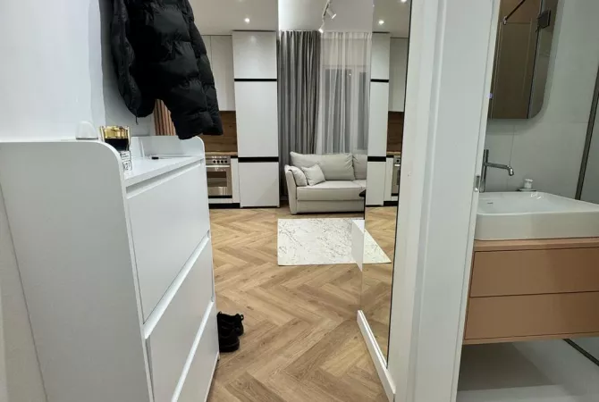 Shtepi me qera 1+1 ne Tirane - 450 Euro