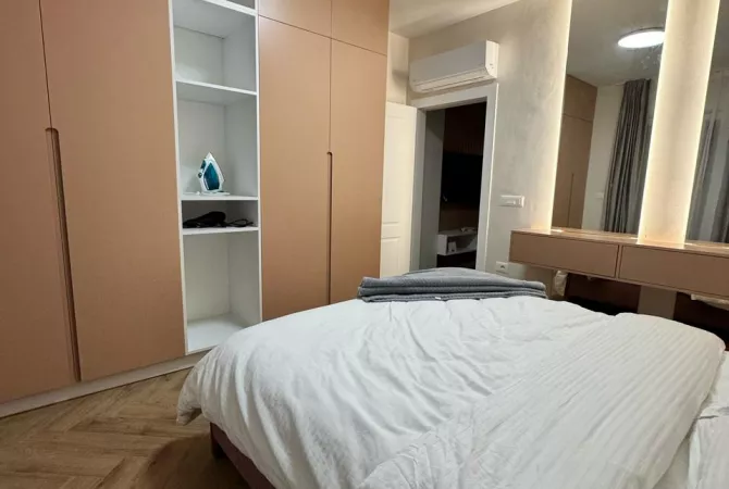 Shtepi me qera Apartament ne Tirane, 1+1, Mobilimi E mobiluar, Pagesa 450  Euro.