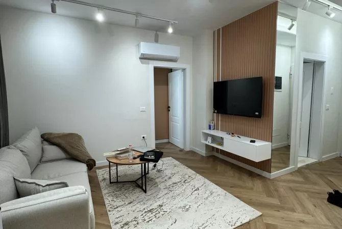 Shtepi me qera Apartament ne Tirane, 1+1, Mobilimi E mobiluar, Pagesa 450  Euro.