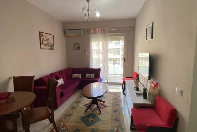 Shtepi me qera 1+1 ne Tirane - 500 Euro