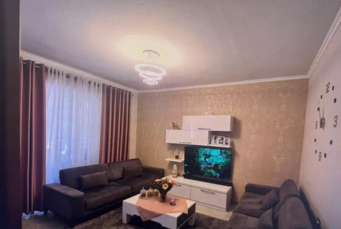 Shtepi me qera Apartament ne Tirane, 1+1, Mobilimi E mobiluar, Pagesa 55,000  Leke.